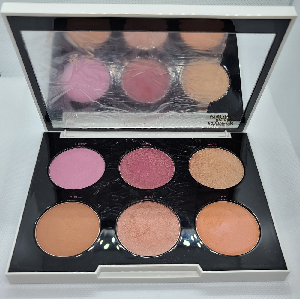 Urban Decay x Gwen Stefani Blush Palette